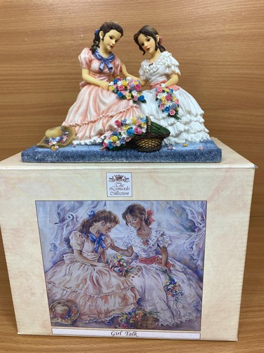 Girl talk figurine - girl,