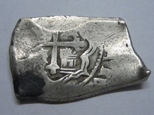 FELIPE IV 8 REALES MACUQUINA