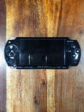 PSP-2000 (PSP 2004)