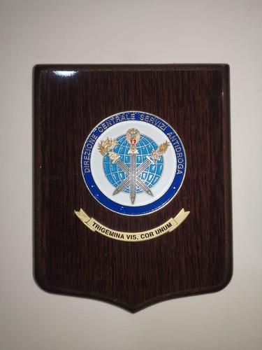 Crest polizia carabinieri - crest, polizia,