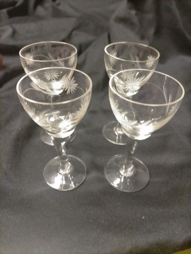 Antico set bicchierini - da,