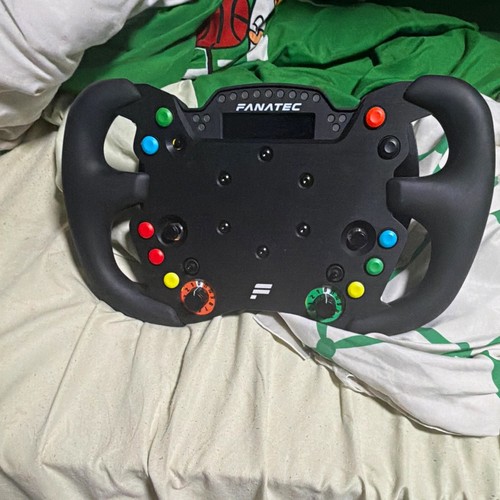 Fanatec gt3 racing wheel - fanatec,