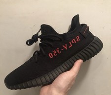 adidas Yeezy Boost 350 V2 Bred