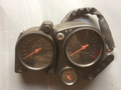 Strumentazione hornet 600 - hornet,