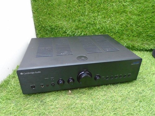 Amplificatore integrato fi - amplificatore, hi-fi