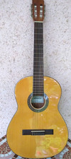 Chitarra Classica  ADMIRA + Borsa + accessori vari
