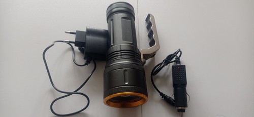 Torcia led ricaricabile - torcia,