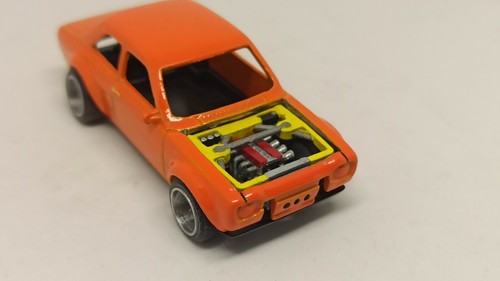 Hot wheels ford escort - hot,