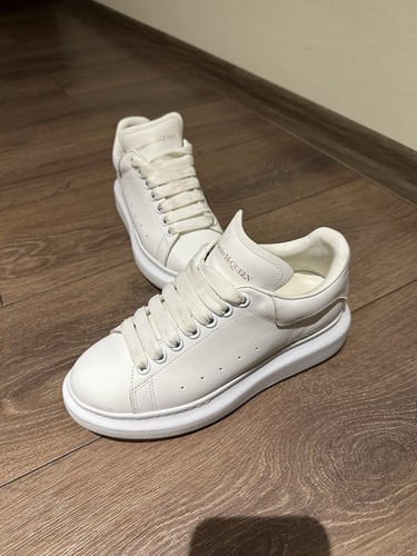 Taglia alexander mcqueen - 4,