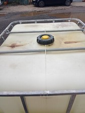 Cisterna IBC Rigenerata In Plastica, 1000 Litri, Colore Neutro, Omologata ADR