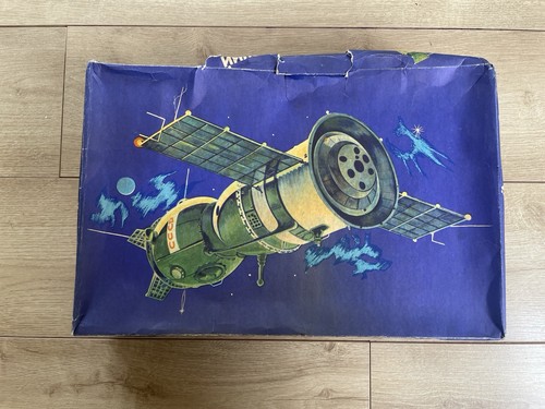 Raro kit modellino sovietico