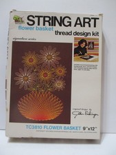 VINTAGE 1976 STRING ART KIT