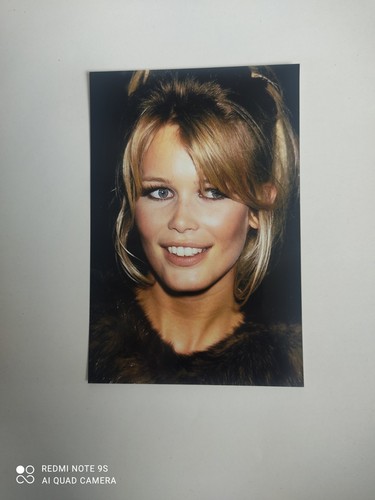 Claudia schiffer bella - claudia,