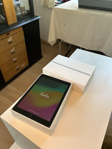 Apple ipad generazione - 6.,