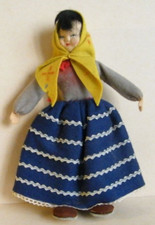 SC70) BAMBOLA D' EPOCA TIPO DONNA SARDA - PANNO LENCI - FELTRO