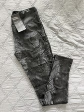 NWT - Calzedonia Leggings