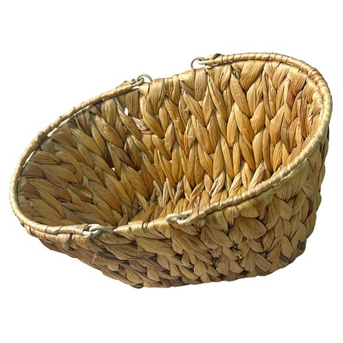 Cestino intrecciato con - ,