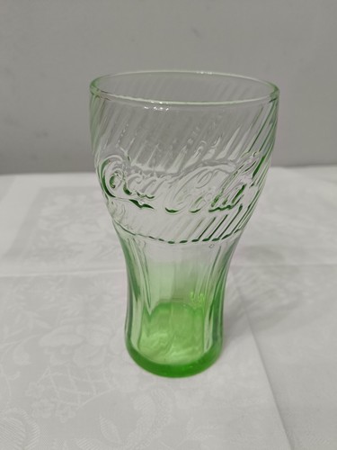 Bicchiere coca cola - bicchiere, mcdonald's