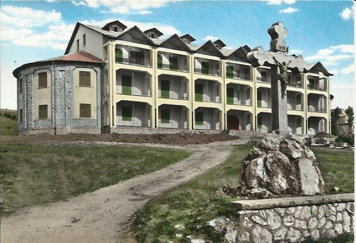 Rocca mezzo istituto padre - mezzo,