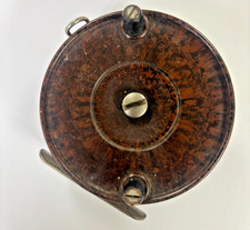 Antico mulinello da pesca in