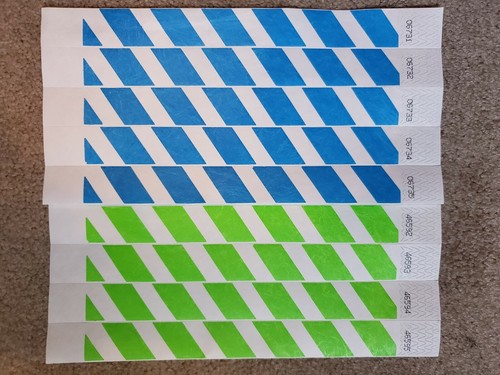 100 righe tyvek - ",