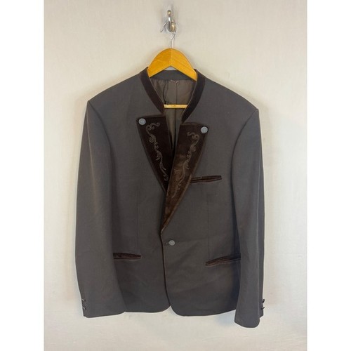 Bruckner abbigliamento costume