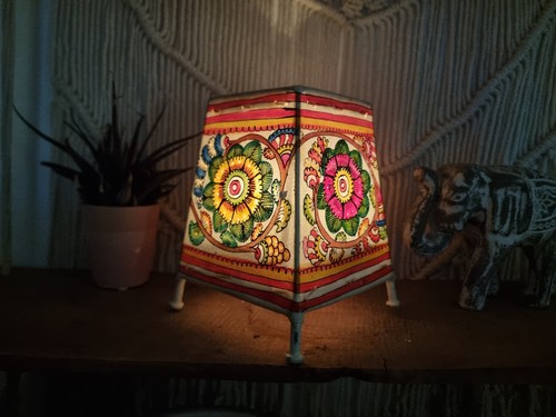 Lampada floreale dipinta - lampada, a