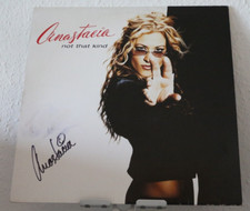 Autografo ORIGINALE di Anastacia. Su VINILE 12". NON QUEL TIPO.