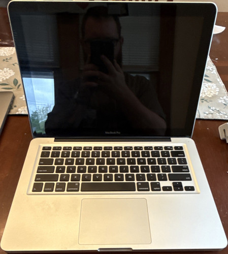 Apple macbook pro - macbook, silver