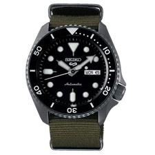 SEIKO 5 Sports Style SRPD65K4