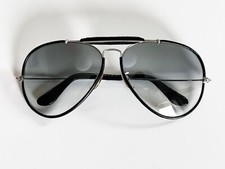 Ray-Ban Bausch & Lomb, montatura in pelle nera