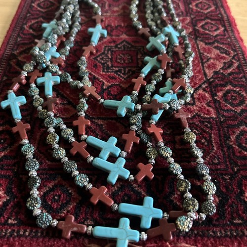 Collana croce multipietra