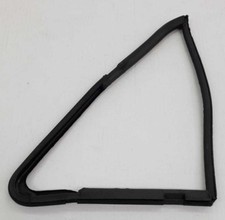 - FIAT 126 PERSONAL - GUARNIZIONE DEFLETTORE VETRO GIREVOLE DESTRO