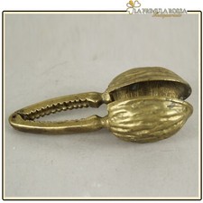 Schiaccianoci antico vintage in ottone lucido massiccio bronzo da collezione