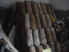 Coppi e tegole marsiglesi: circa 3 mc, Cetona (SI), accesso camioncino 