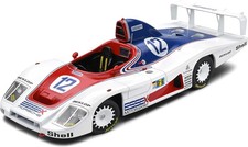 DH5604 Voiture 1/18 SOLIDO 