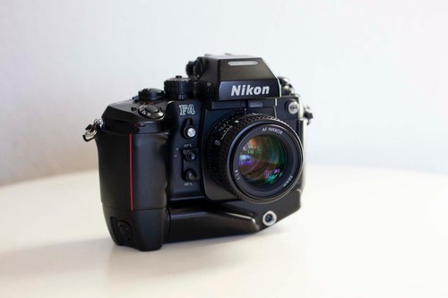 Near mint nikon - mint, f4s