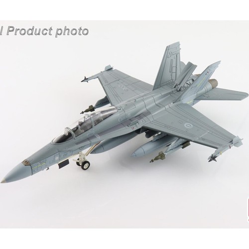 F18 caccia modello - 1/72,