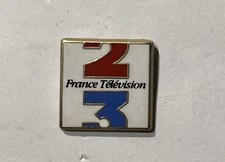 PIN'S LAPEL PIN SPILLA MEDIA