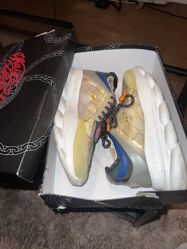 Versace chain reaction - versace,