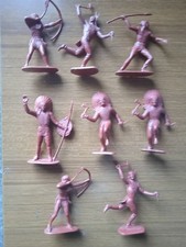 Lotto di otto Indiani d'America in Plastica Atlantic altezza 6,5 cm