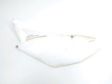 CARENAGE ARRIERE GAUCHE BETA