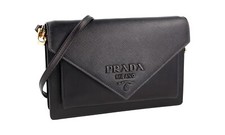 Prada Saffiano busta in pelle