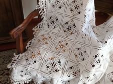 splendido copritavolo uncinetto