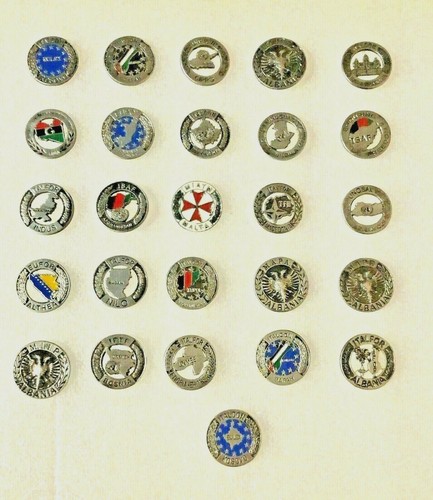 Distintivo pins varie - -,