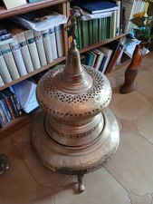 Braciere in ottone con copertura e base in rame L. 52 x P. 52 x H. 81 cm