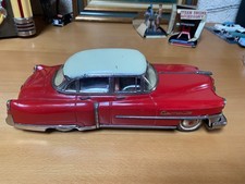 GAMA CADILLAC EN TOLE 33 CM
