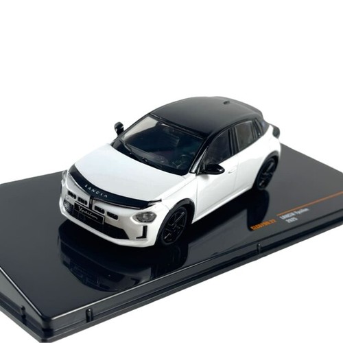 Modellino auto ixo models - modellino,
