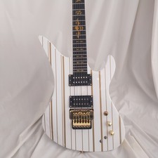 Schecter Synyster Gates Golden