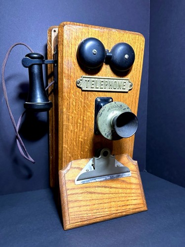 Antico telefono parete in - telefono, da